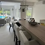 Villa Lemon House *