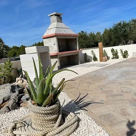 Villa Lemon House *