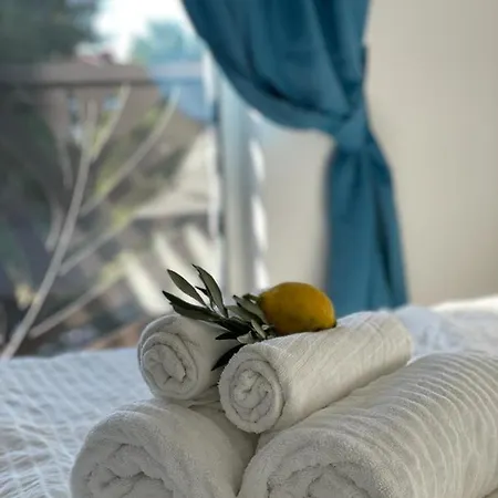 Lemon House